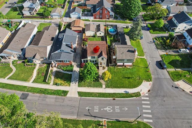 2926 Wicklow Road, Columbus, OH 43204