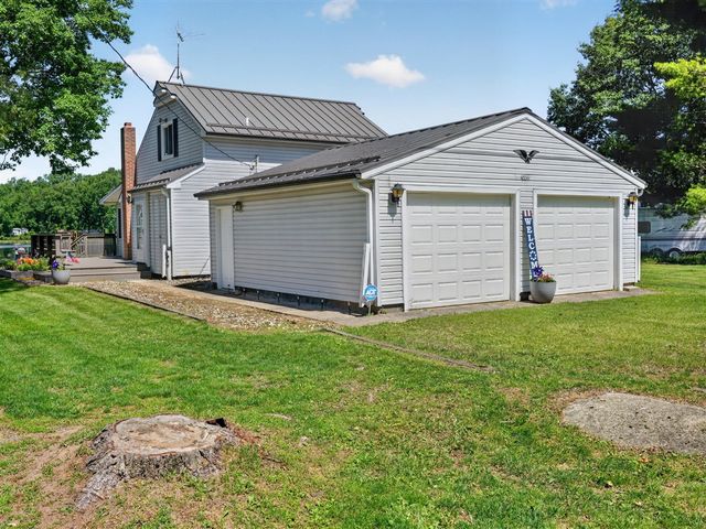 10041 Birch Drive, Riverdale, MI 48877