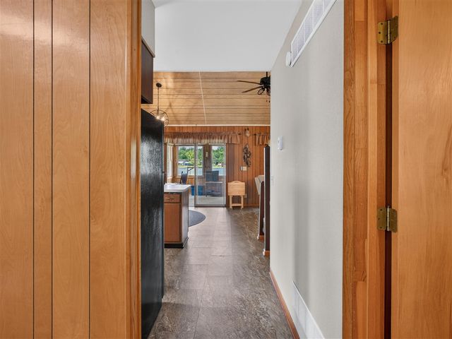10041 Birch Drive, Riverdale, MI 48877