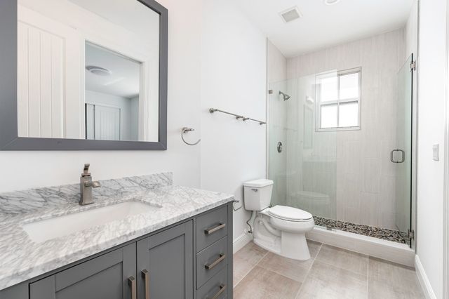 1031 NE 13th Avenue, Fort Lauderdale, FL 33304