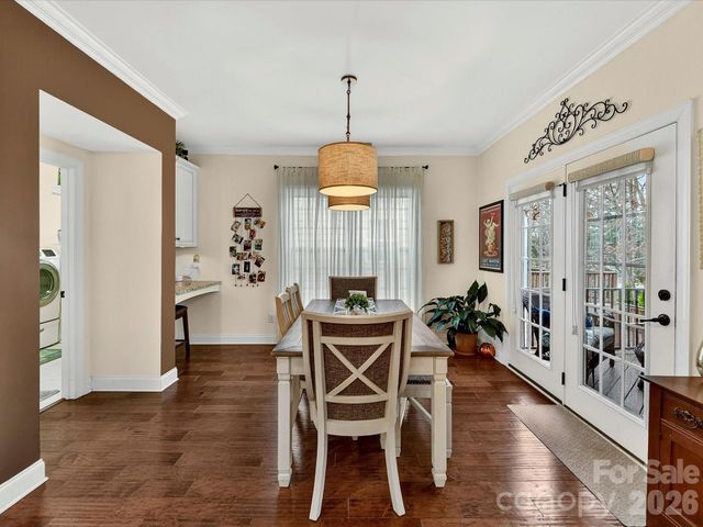 16033 Oxford Glenn Drive, Huntersville, NC 28078