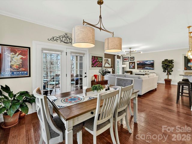 16033 Oxford Glenn Drive, Huntersville, NC 28078