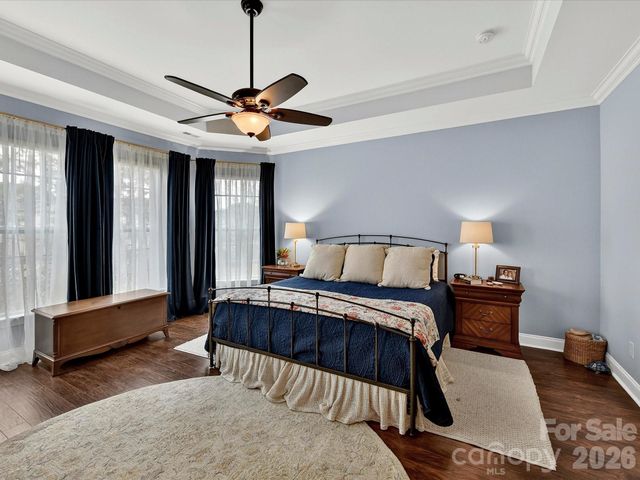 16033 Oxford Glenn Drive, Huntersville, NC 28078