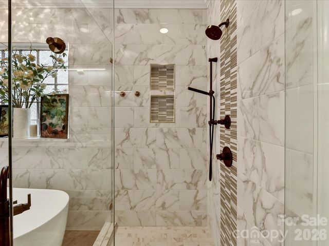 16033 Oxford Glenn Drive, Huntersville, NC 28078