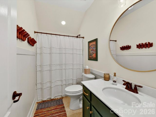 16033 Oxford Glenn Drive, Huntersville, NC 28078