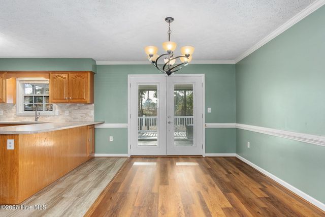 917 W Haven Boulevard, Morehead City, NC 28557