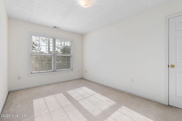 917 W Haven Boulevard, Morehead City, NC 28557