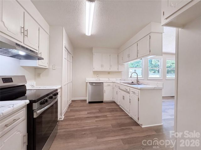 4395 Meadow Lane, Lincolnton, NC 28092