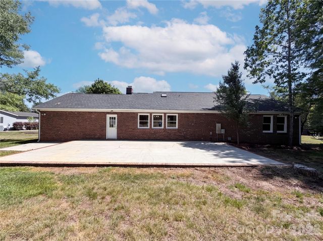 4395 Meadow Lane, Lincolnton, NC 28092