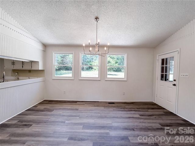 4395 Meadow Lane, Lincolnton, NC 28092