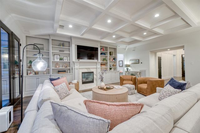923 Chinquapin Place, Houston, TX 77094