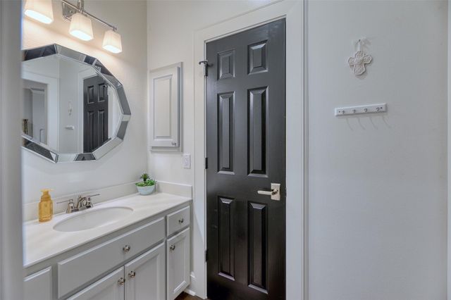 923 Chinquapin Place, Houston, TX 77094