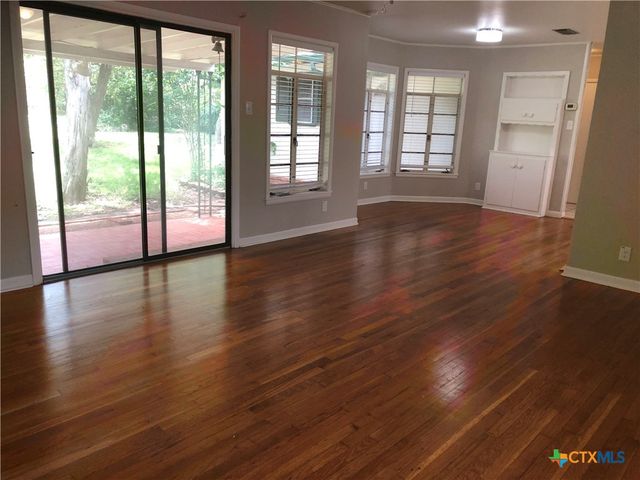 1175 Canyon Drive, New Braunfels, TX 78130