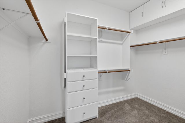 940 Crest Breeze Drive, Fort Worth, TX 76052