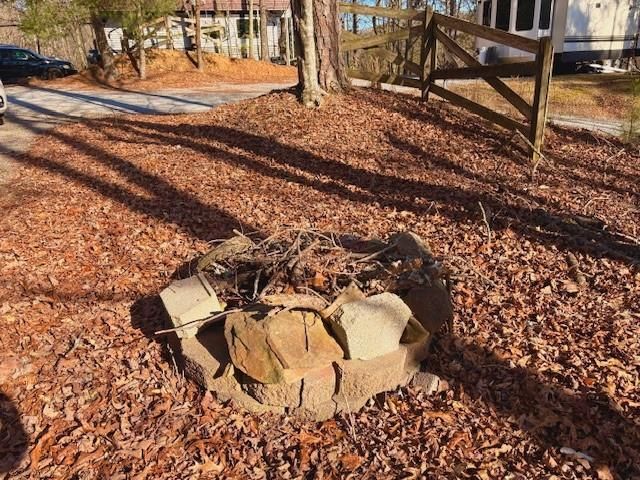 35 7th Street, Ellijay, GA 30540