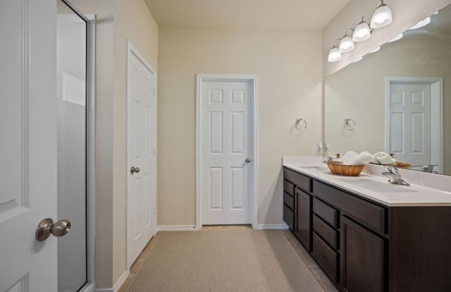 140 Rearden BLVD, Jarrell, TX 76537