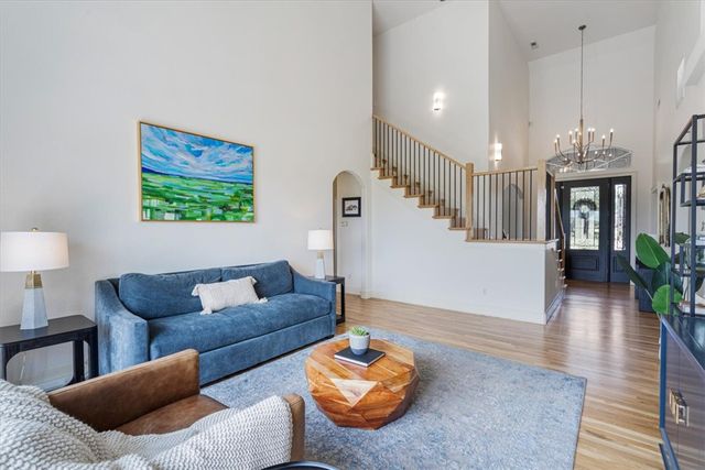 6704 W Shadow Valley Road, Rogers, AR 72758