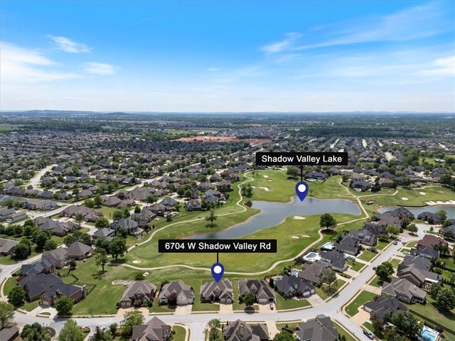 6704 W Shadow Valley Road, Rogers, AR 72758