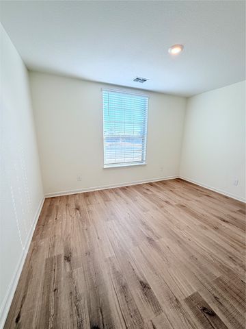 1811 Fergus, Ponder, TX 76259