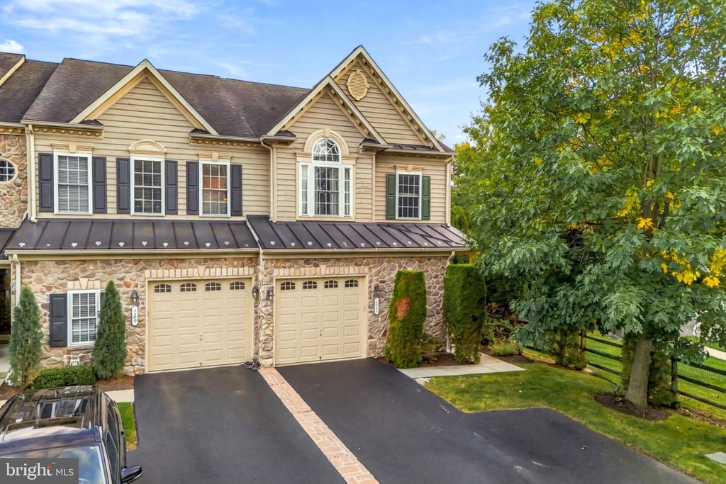 371 VILLAGE WAY, CHALFONT, PA 18914 — photo 3