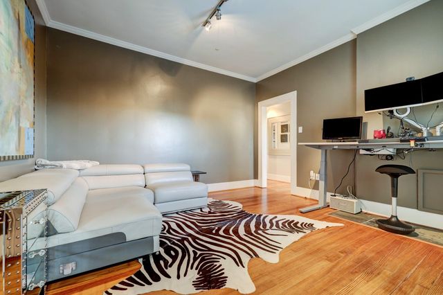 1754 Hawthorne Street, Houston, TX 77098