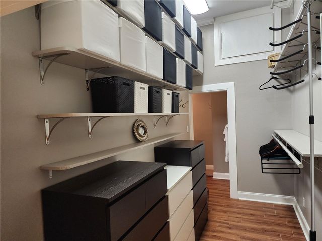 1754 Hawthorne Street, Houston, TX 77098