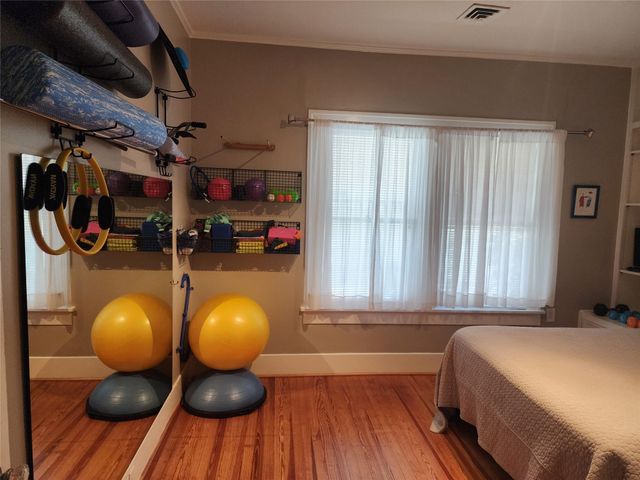 1754 Hawthorne Street, Houston, TX 77098