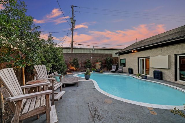 1754 Hawthorne Street, Houston, TX 77098