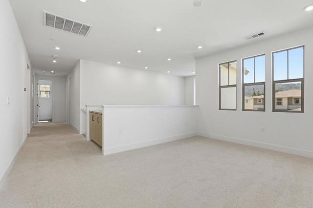 7376 Ailes Court, Gilroy, CA 95020