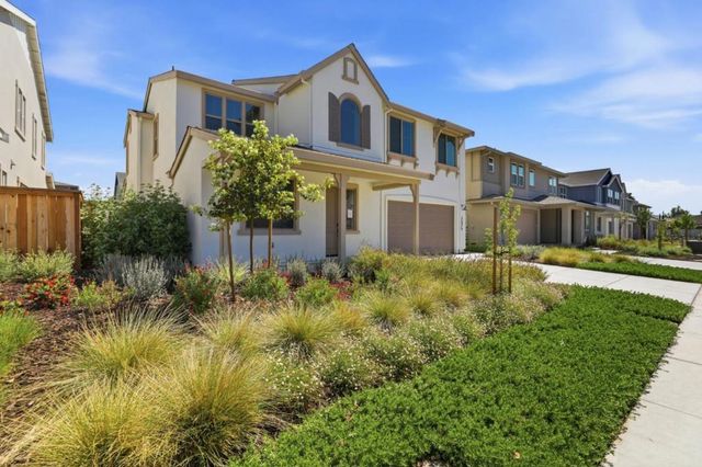 7376 Ailes Court, Gilroy, CA 95020