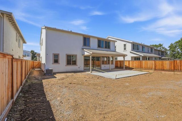 7376 Ailes Court, Gilroy, CA 95020