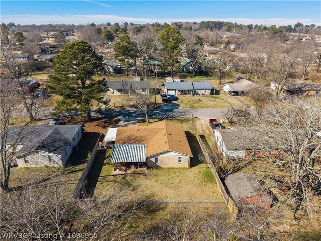 1002 Pattie Lane, Barling, AR 72923