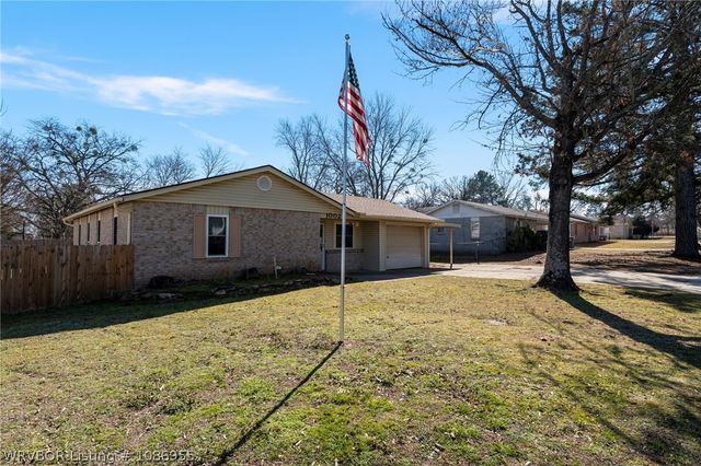 1002 Pattie Lane, Barling, AR 72923