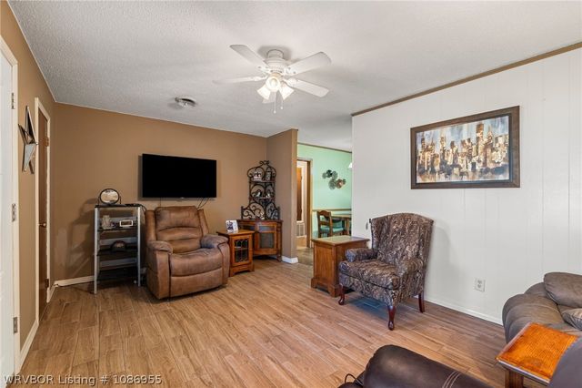 1002 Pattie Lane, Barling, AR 72923