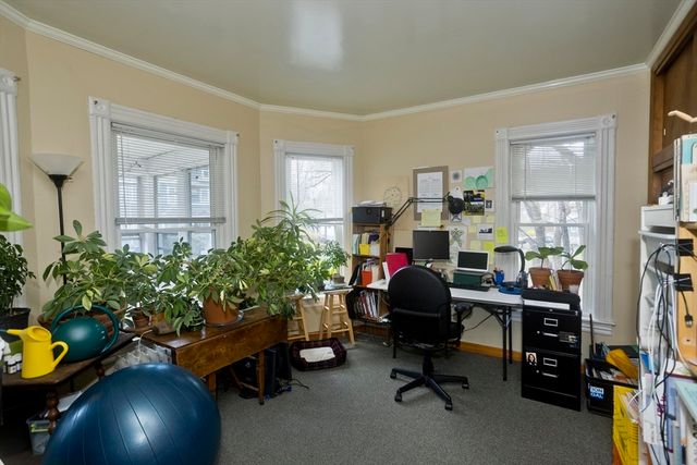 27 Morgan St., Holyoke, MA 01040