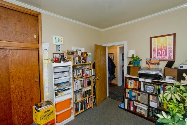 27 Morgan St., Holyoke, MA 01040