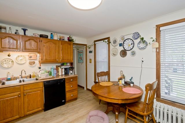 27 Morgan St., Holyoke, MA 01040