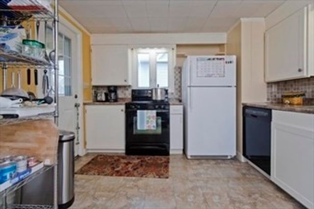 27 Morgan St., Holyoke, MA 01040
