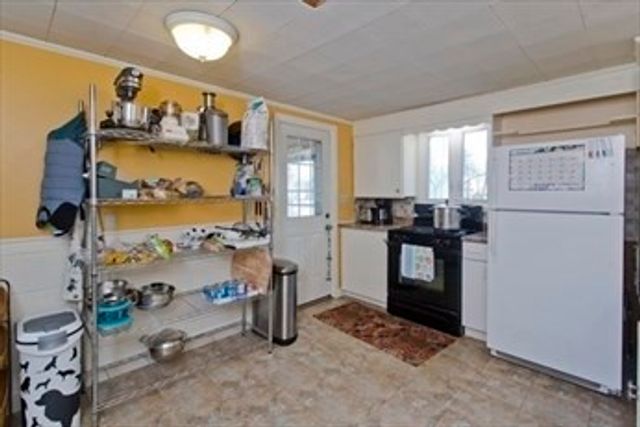 27 Morgan St., Holyoke, MA 01040