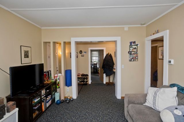 27 Morgan St., Holyoke, MA 01040
