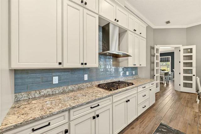 6951 CRESTPOINT DRIVE, Apollo Beach, FL 33572