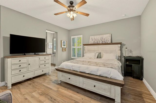 6951 CRESTPOINT DRIVE, Apollo Beach, FL 33572