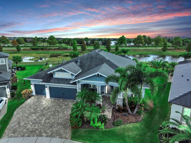 6951 CRESTPOINT DRIVE, Apollo Beach, FL 33572