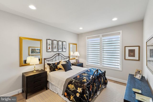 6924 VICEROY ALLEY, Bethesda, MD 20817