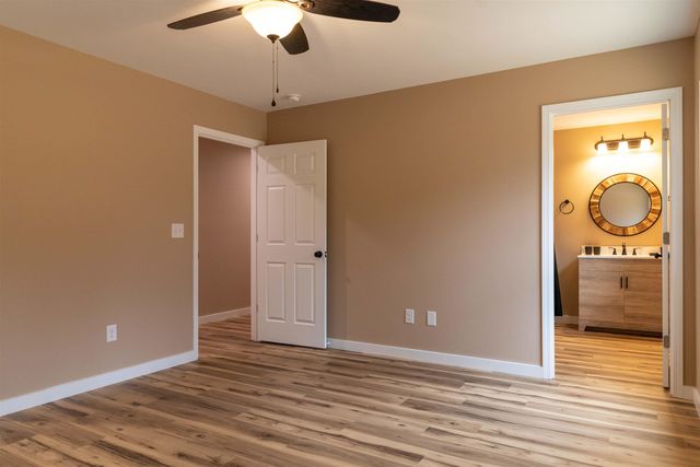 125 S Middle St, Spartanburg, SC 29307