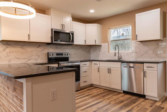 125 S Middle St, Spartanburg, SC 29307