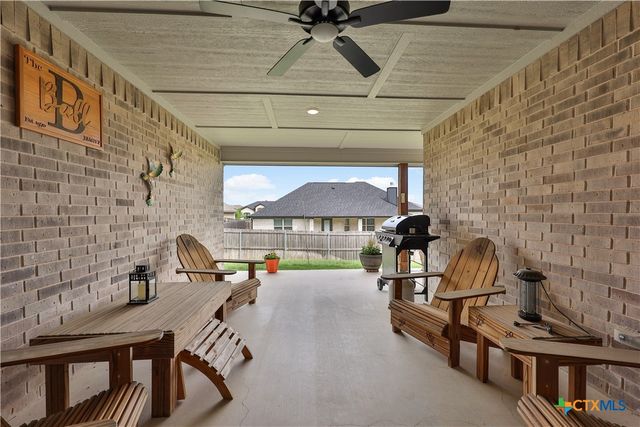 605 Willow Drive, Troy, TX 76579
