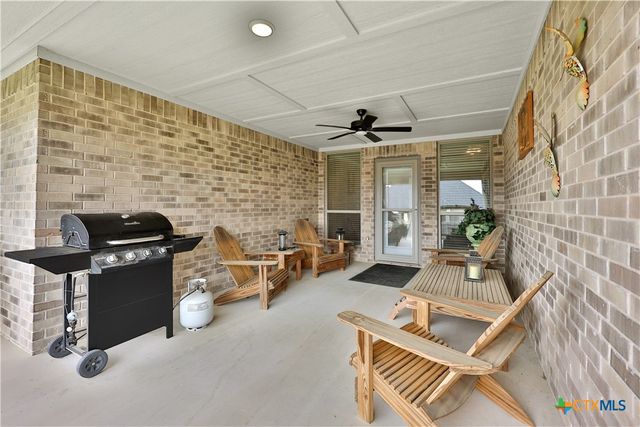 605 Willow Drive, Troy, TX 76579