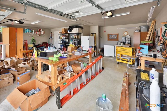 605 Willow Drive, Troy, TX 76579