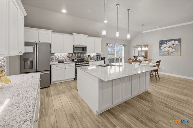 605 Willow Drive, Troy, TX 76579